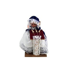 Lacemaker Doll Belgium Brussels Vintage 88059